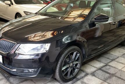 Skoda Octavia 44.490 km 14.999 &euro; Hamburg 22087