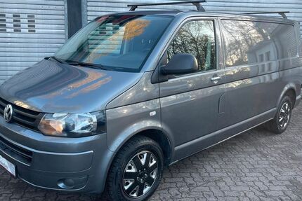 VW T5 Transporter 211.000 km 11.990 &euro; Norderstedt 22844