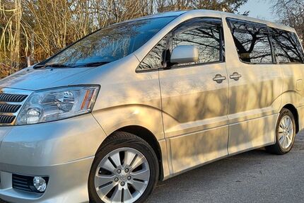 Toyota Alphard 68.985 km 18.900 &euro; Hamburg 22391