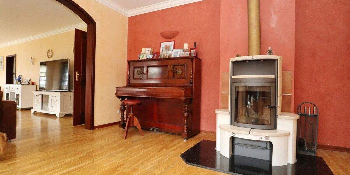 Einfamilienhaus Quickborn - 6 Zimmer, 240 m&sup2;, 869.000&euro; | Angebot:25880082