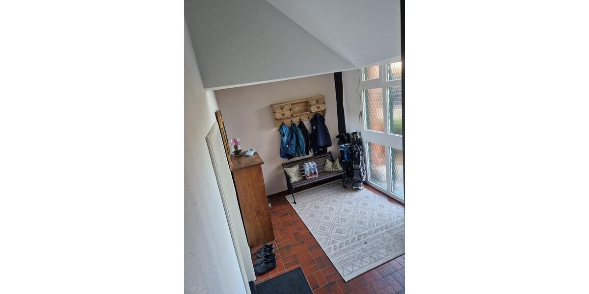 Erdgeschoßwohnung Kaltenkirchen - 3 Zimmer, 217 m&sup2;, 1.985&euro; | Angebot:25892682