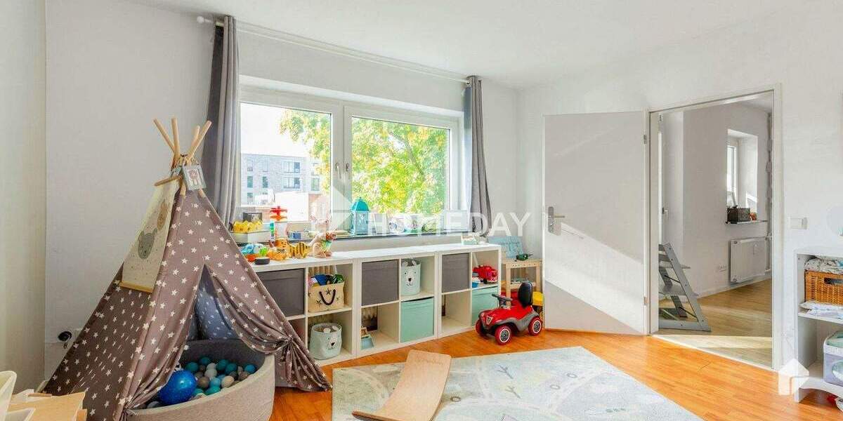 Etagenwohnung Norderstedt Harksheide - 5 Zimmer, 114 m&sup2;, 299.000&euro; | Angebot:25677551