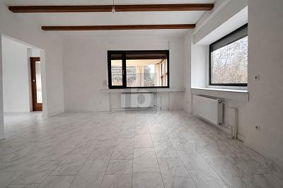 ANKOMMEN UND WOHLFÜHLEN - CHARMANT WOHNEN - Einfamilienhaus Hamburg Wandsbek | Angebot:25400525