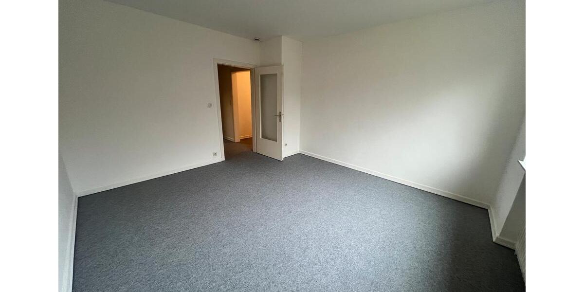Erdgeschoßwohnung Hamburg Wandsbek - 2.5 Zimmer, 75 m&sup2;, 1.650&euro; | Angebot:25871640
