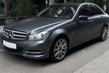 Mercedes-Benz C 250 143.000 km 10.400 &euro; Hamburg 20097