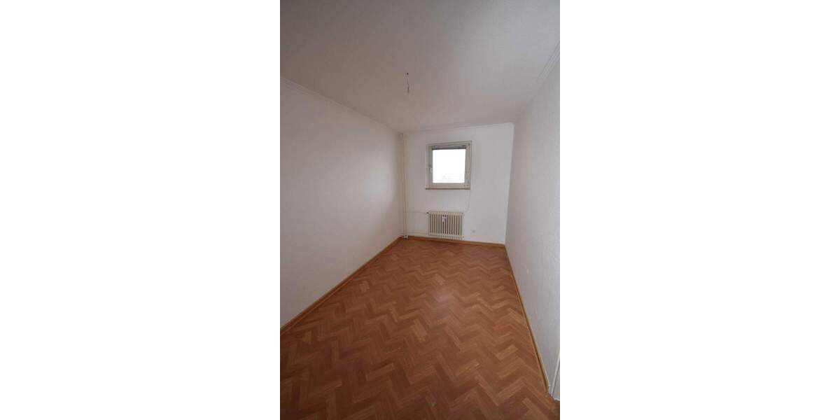 Etagenwohnung Uetersen - 2 Zimmer, 75 m&sup2;, 800&euro; | Angebot:25796717