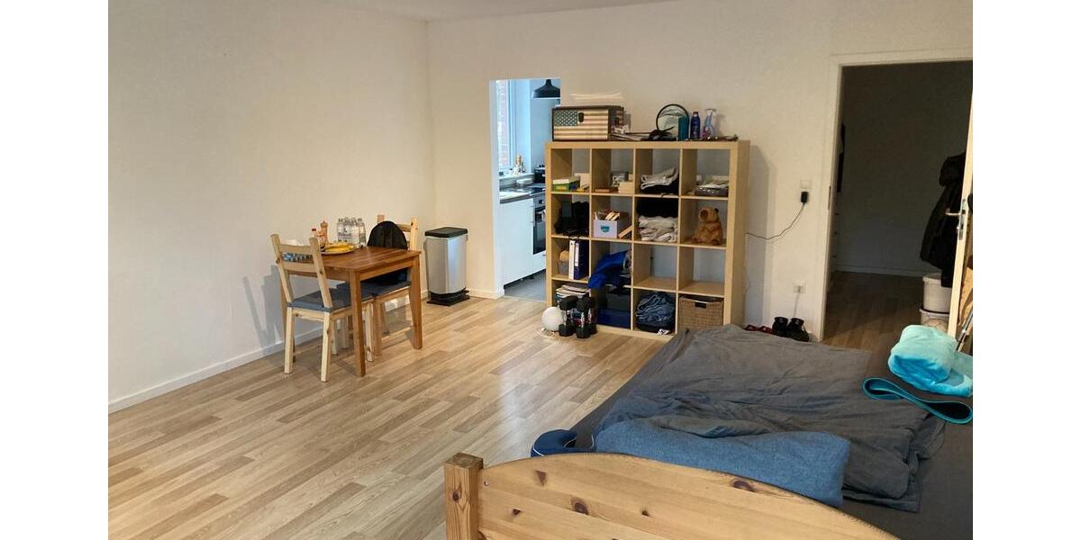 Etagenwohnung Hamburg Wandsbek - 1 Zimmer, 42 m&sup2;, 749&euro; | Angebot:25418433