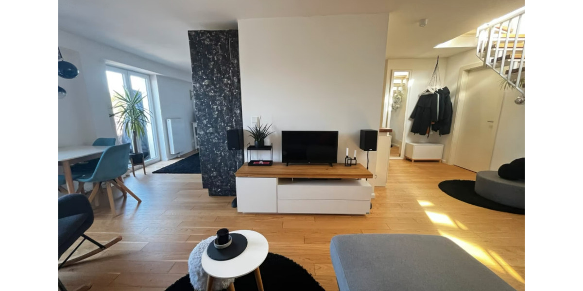 Dachgeschoßwohnung Hamburg Bahrenfeld - 2 Zimmer, 60 m&sup2;, 1.500&euro; | Angebot:25791052