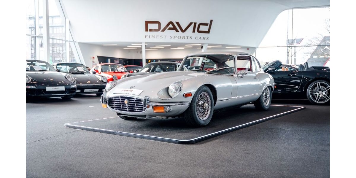 Jaguar E-Type 106.889 km 44.912 &euro; Hamburg 22047