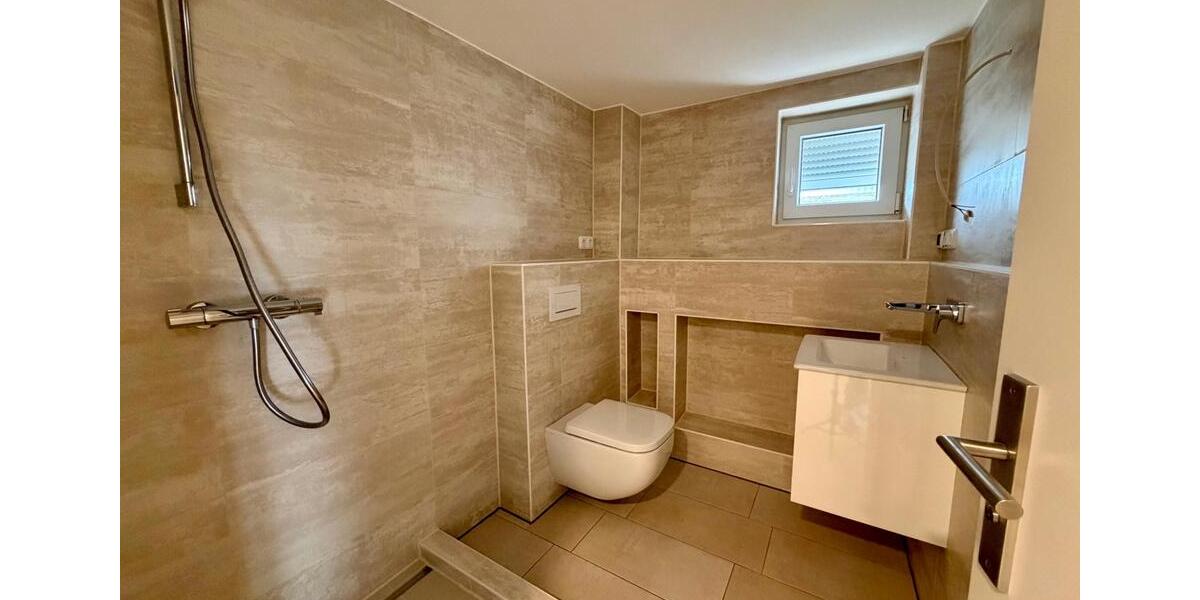 Erdgeschoßwohnung Hamburg Niendorf - 4 Zimmer, 120 m&sup2;, 2.645&euro; | Angebot:25570810