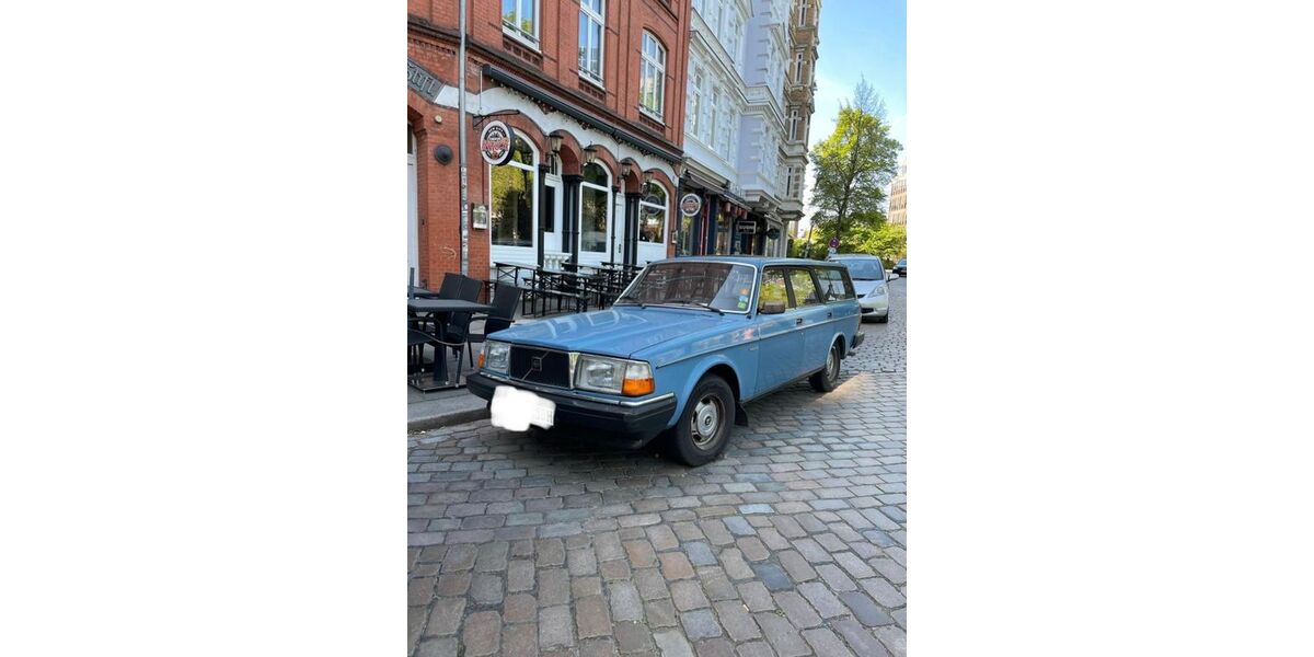 Volvo 240 218.000 km 8.900 &euro; Hamburg 20459