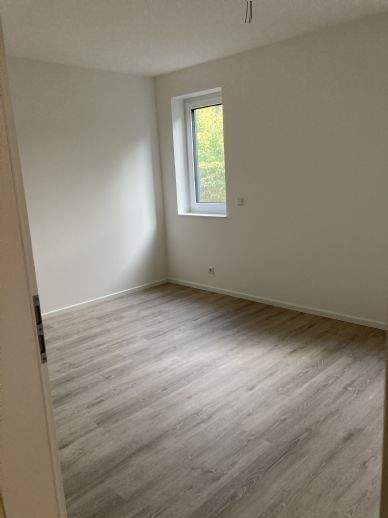 Etagenwohnung Uetersen Klosterbezirk - 2 Zimmer, 75 m&sup2;, 880&euro; | Angebot:25679200