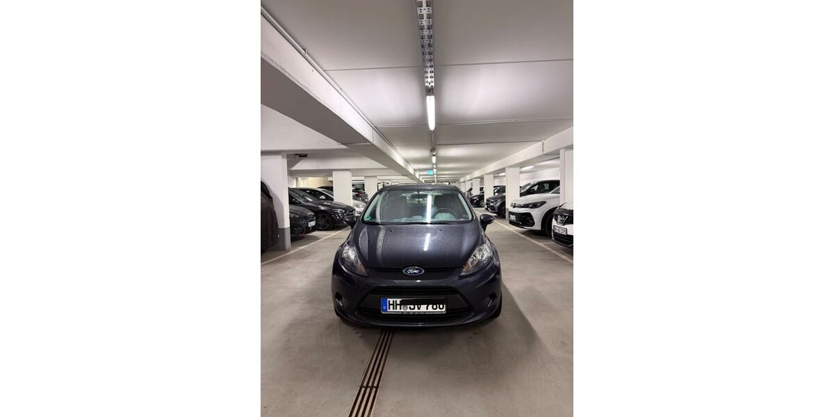Ford Fiesta 58.000 km 4.400 &euro; Hamburg 21033
