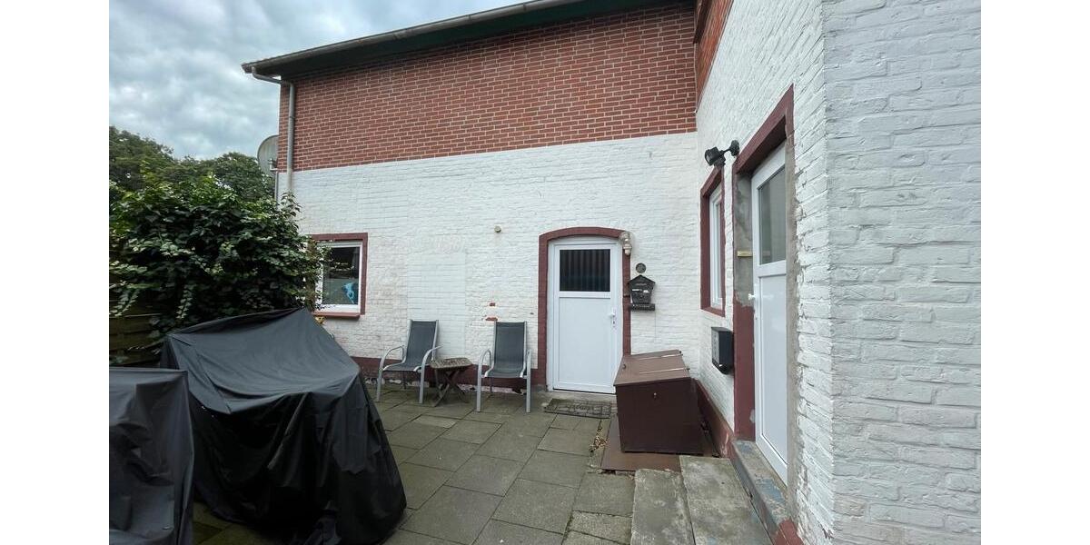 Mehrfamilienhaus, Wohnhaus Bönningstedt - 7.5 Zimmer, 226 m&sup2;, 485.000&euro; | Angebot:25343652