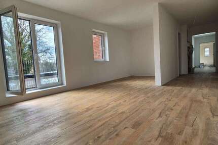Wohnung Norderstedt - 3 Zimmer, 69 m&sup2;, 1.550&euro; | Angebot:25985871