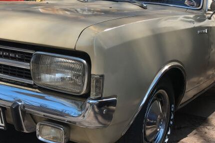 Opel Rekord 150.000 km 8.300 &euro; Hamburg 20251