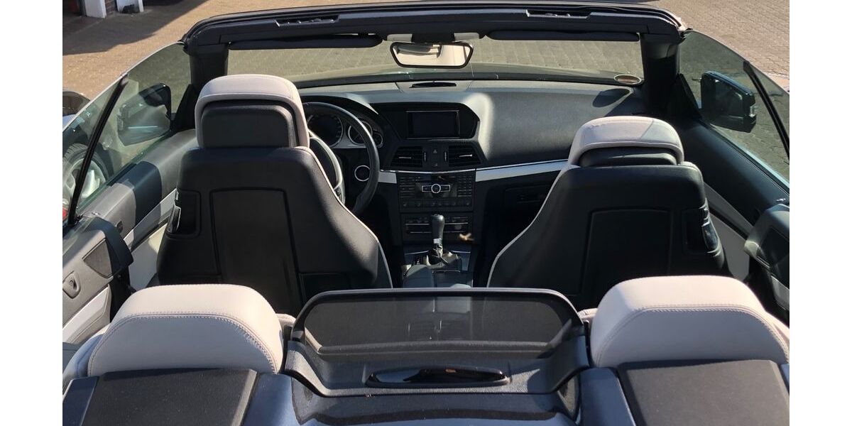 Mercedes-Benz 220 110.000 km 20.600 &euro; Barmstedt 25355