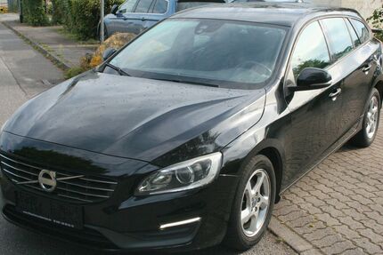 Volvo V60 272.000 km 6.499 &euro; Hamburg/Barsbüttel 22885