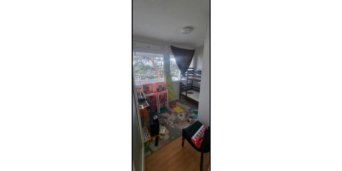 Etagenwohnung Pinneberg - 3 Zimmer, 66 m&sup2;, 145.000&euro; | Angebot:23871746