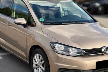 VW Touran 96.000 km 16.200 &euro; Hamburg 22335