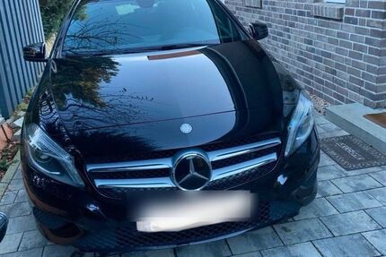 Mercedes-Benz A 180 76.000 km 11.000 &euro; Hamburg 20537