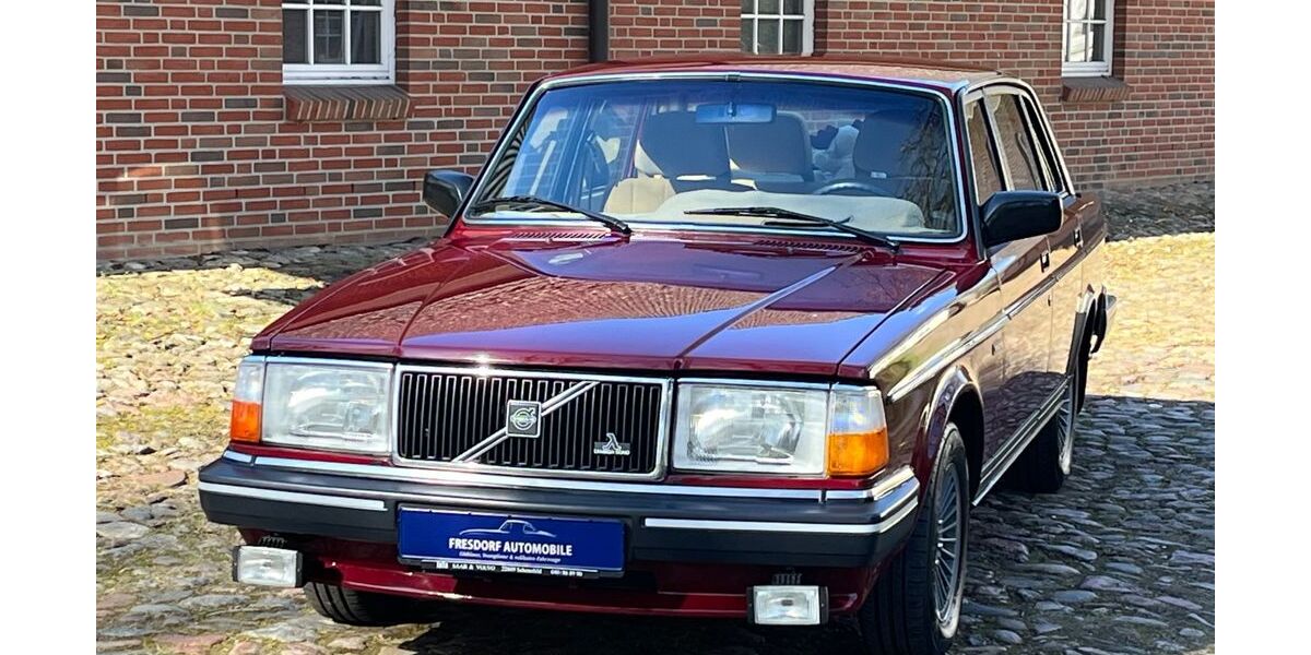Volvo 240 185.000 km 13.900 &euro; Henstedt-Ulzburg 24558