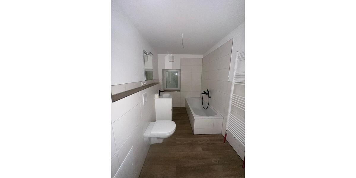 Erdgeschoßwohnung Hamburg Altona - 2.5 Zimmer, 95 m&sup2;, 1.750&euro; | Angebot:24815506