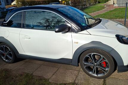Opel Adam 88.800 km 12.000 &euro; Hamburg 22045