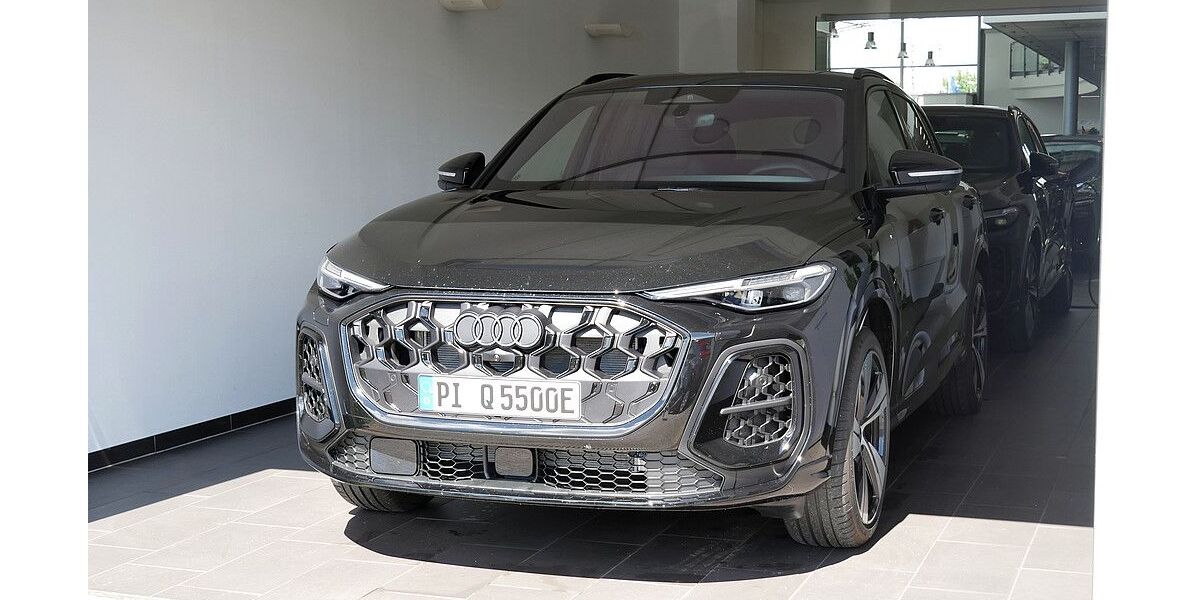 Audi Q5 2.000 km 79.650 &euro; Kölln-Reisiek/Elmshorn 25337