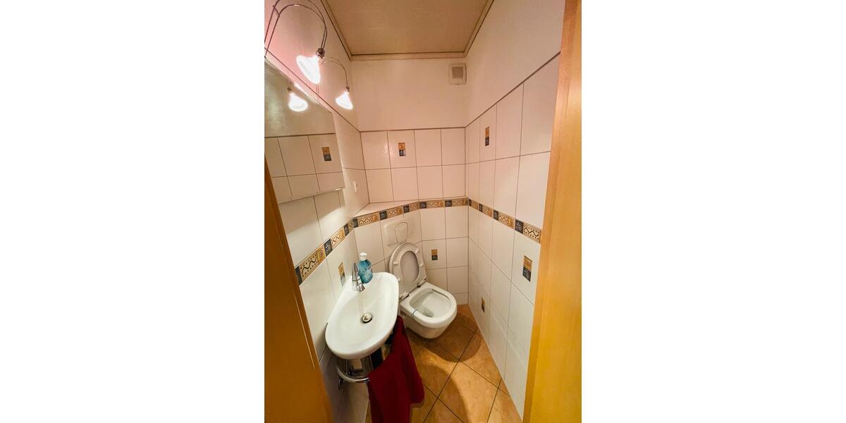 Reihenhaus Norderstedt Friedrichsgabe - 4 Zimmer, 100 m&sup2;, 1.600&euro; | Angebot:25546950