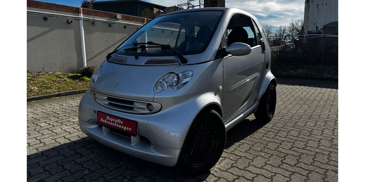Smart ForTwo 124.000 km 4.990 &euro; Hamburg 21029