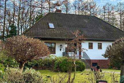 Haus Hamburg Wohldorf-Ohlstedt - 5 Zimmer, 165 m&sup2;, 2.390&euro; | Angebot:25680424