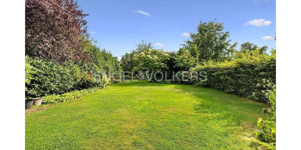 Einfamilienhaus Norderstedt Garstedt - 9 Zimmer, 317 m&sup2;, 1.100.000&euro; | Angebot:25701916