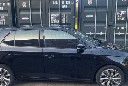Skoda Fabia 49.800 km 15.980 &euro; Hammoor 22941
