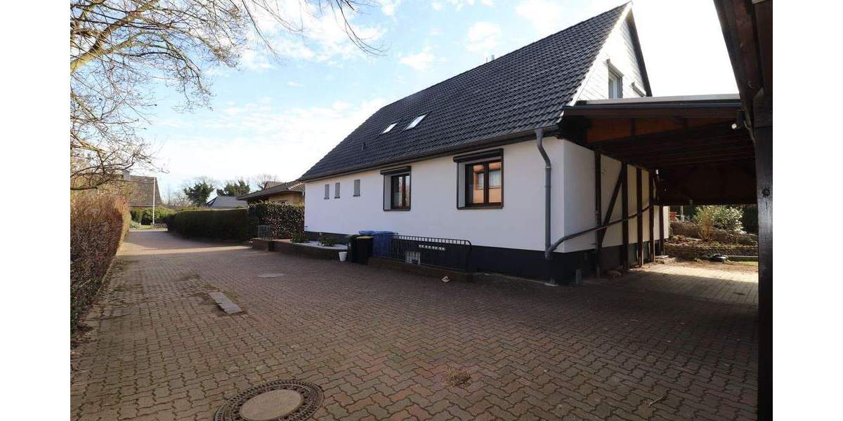 Einfamilienhaus Groß Niendorf - 7 Zimmer, 215 m&sup2;, 695.000&euro; | Angebot:25769322