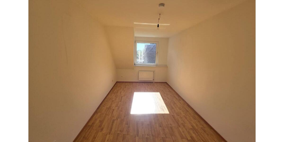 Reihenhaus Norderstedt Glashütte - 4 Zimmer, 104 m&sup2;, 455.000&euro; | Angebot:25656861