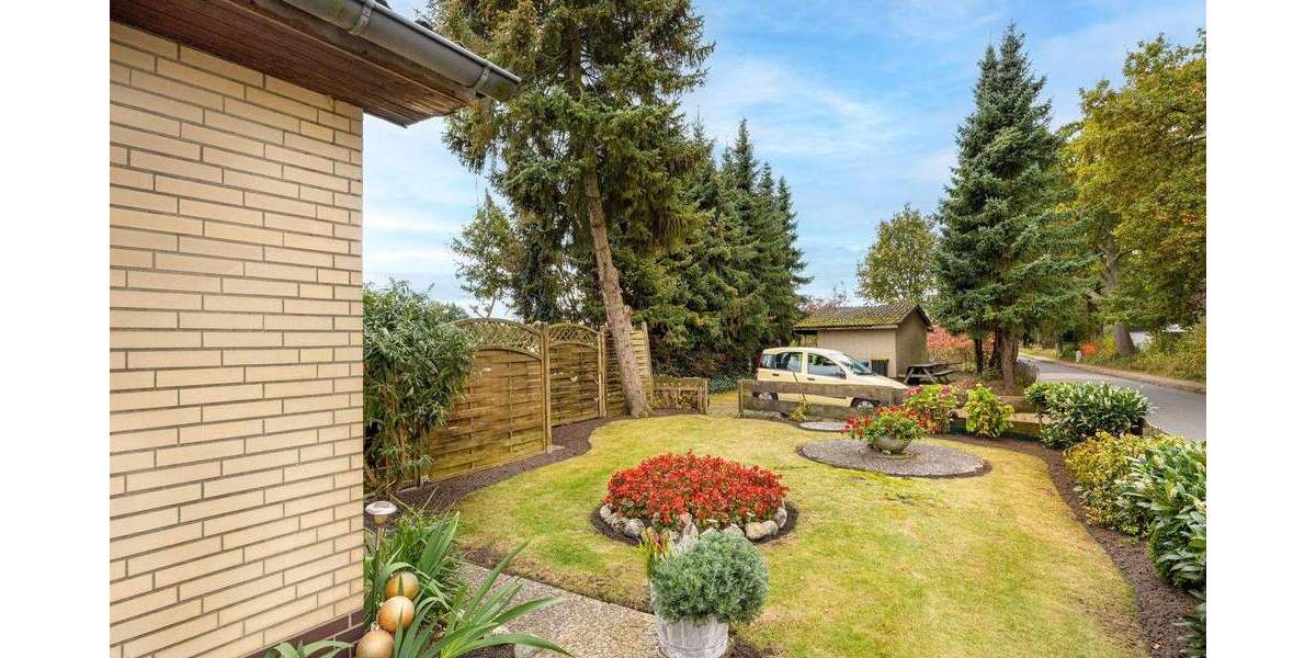 Mehrfamilienhaus, Wohnhaus Klein Offenseth-Sparrieshoop Sparrieshoop - 8 Zimmer, 213 m&sup2;, 375.000&euro; | Angebot:25744188