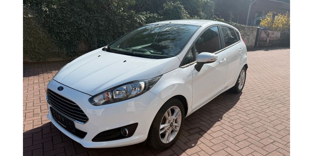 Ford Fiesta 108.000 km 5.700 &euro; Hamburg 21149