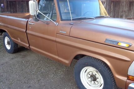 Ford F 250 77.000 km 17.800 &euro; Hüttblek 24641