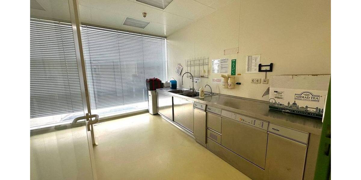 Gewerbeobjekt Barsbüttel - 9 Zimmer, 122 m&sup2;, 1.464&euro; | Angebot:25692078