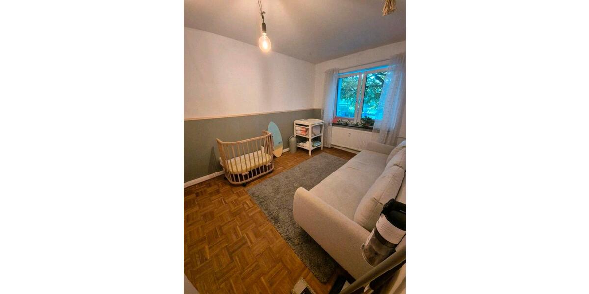 Hochparterre Hamburg Wandsbek - 3 Zimmer, 89 m&sup2;, 1.628&euro; | Angebot:25999340