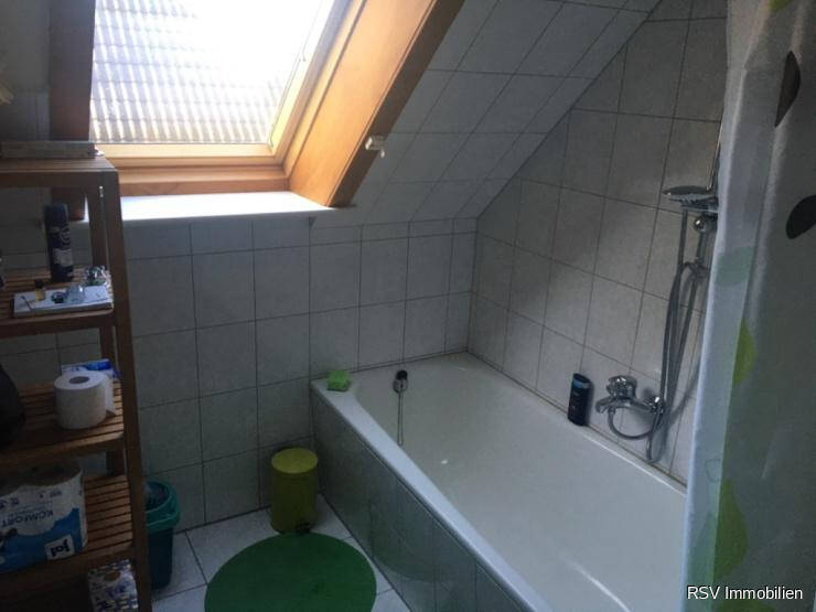 Einfamilienhaus Prisdorf - 9 Zimmer, 255 m&sup2;, 697.000&euro; | Angebot:25732094