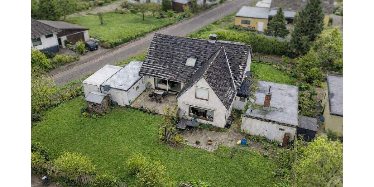 Mehrfamilienhaus, Wohnhaus Sievershütten - 7 Zimmer, 179 m&sup2;, 329.000&euro; | Angebot:25700599