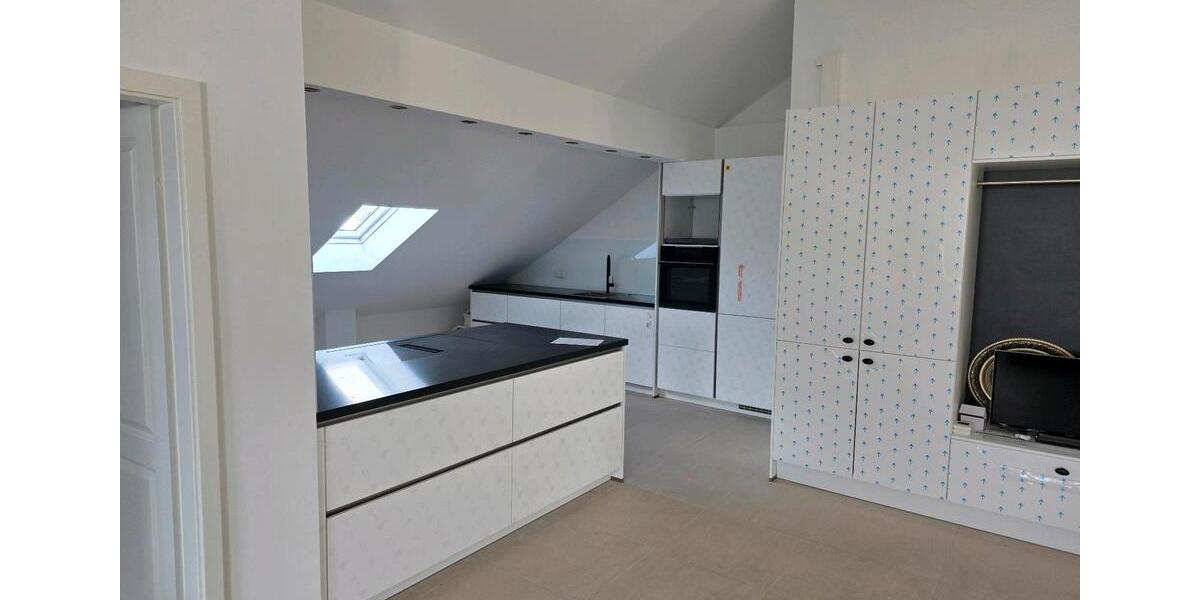 Dachgeschoßwohnung Norderstedt Friedrichsgabe - 3 Zimmer, 84 m&sup2;, 1.790&euro; | Angebot:25948582