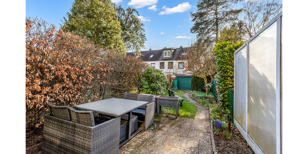 Reihenmittelhaus Hamburg / Farmsen-Berne Farmsen-Berne - 4 Zimmer, 76 m&sup2;, 298.000&euro; | Angebot:26796803