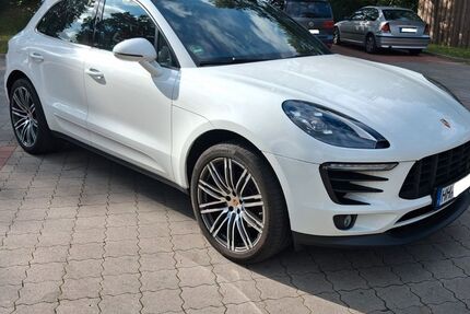 Porsche Macan 50.300 km 45.200 &euro; Hamburg 22175