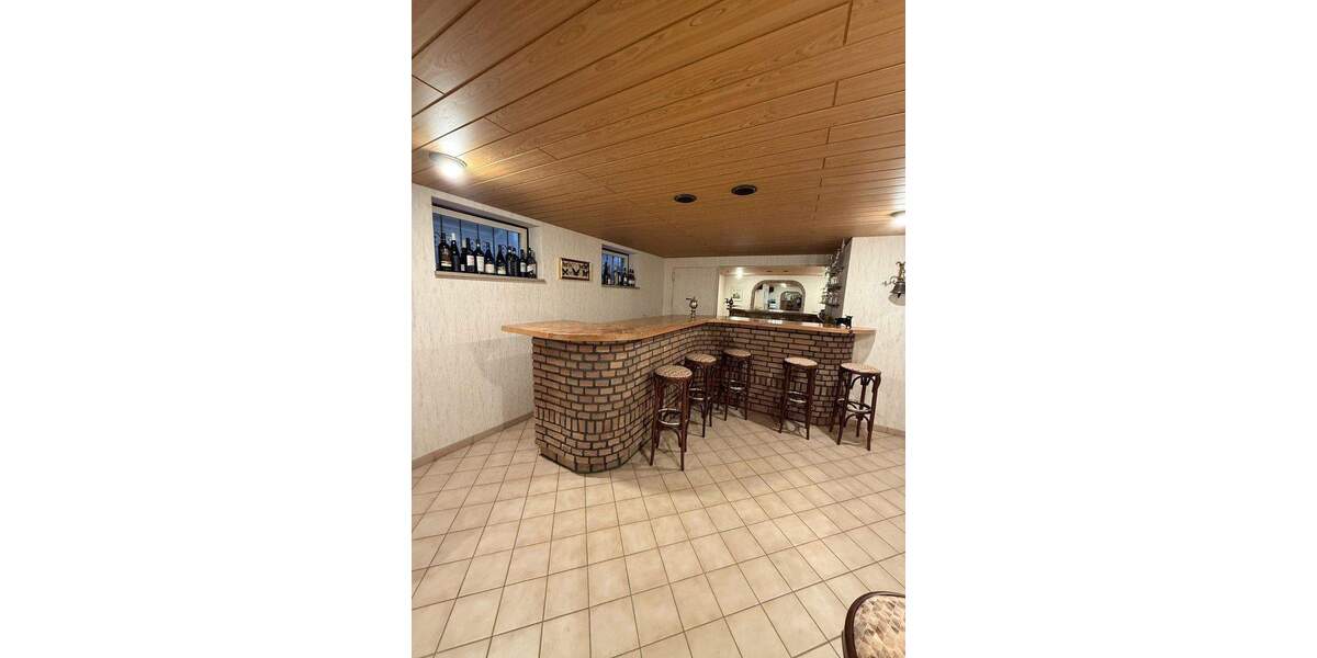 Einfamilienhaus Kaltenkirchen - 9 Zimmer, 415 m&sup2;, 698.400&euro; | Angebot:25782138