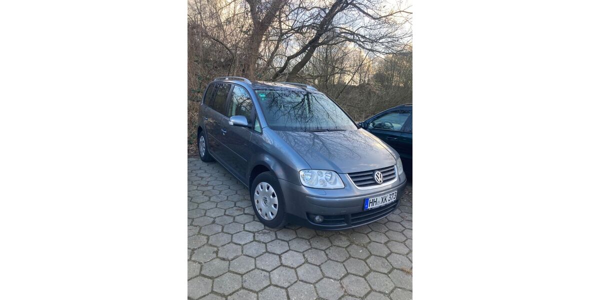 VW Touran 213.000 km 2.500 &euro; Hamburg 22607