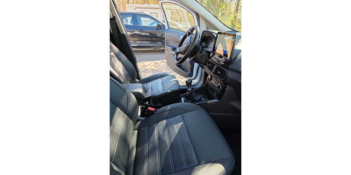 Ford EcoSport 27.000 km 15.900 &euro; Hamburg 22119