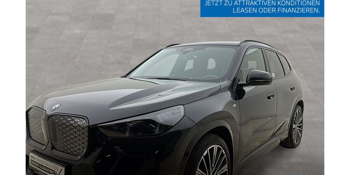 BMW iX1 38.336 km 41.614 &euro; Barsbüttel bei Hamburg 22885